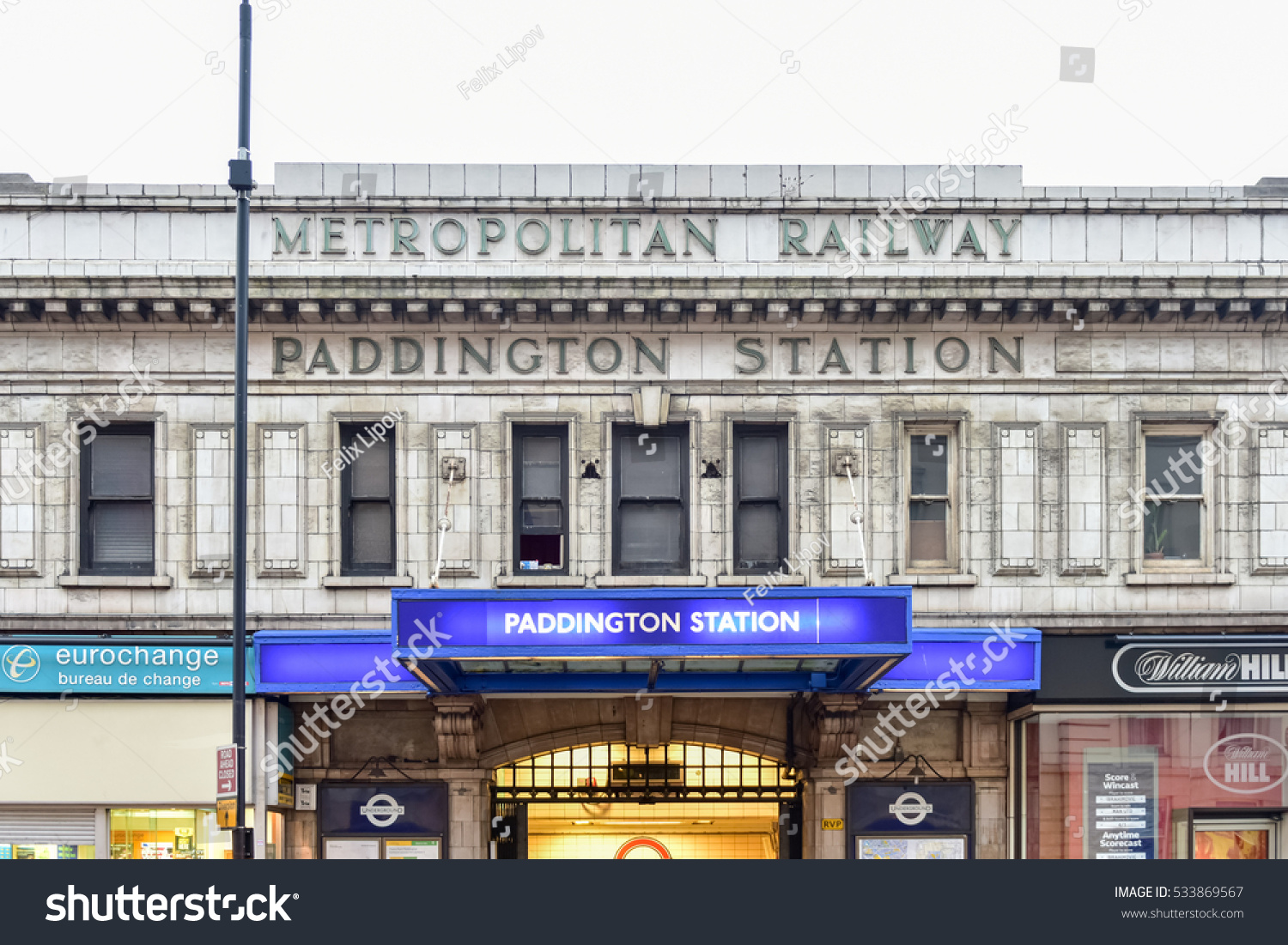Stock Photo London Uk November Paddington Railway Station In London United Kingdom 533869567 