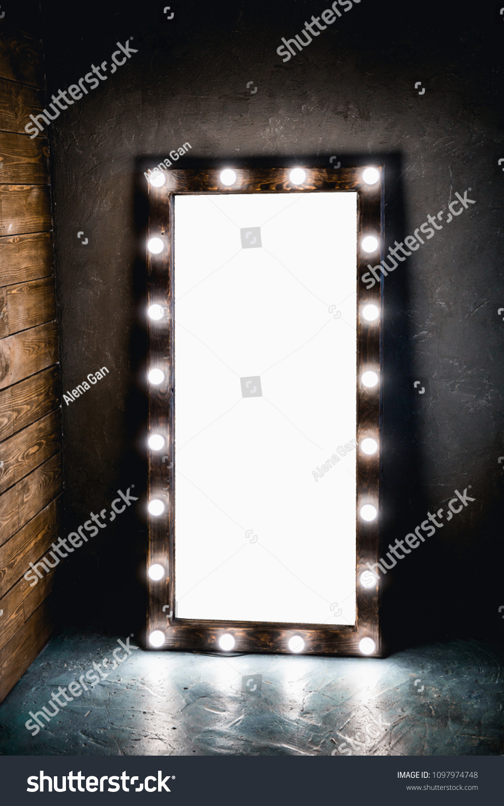 long dressing mirror