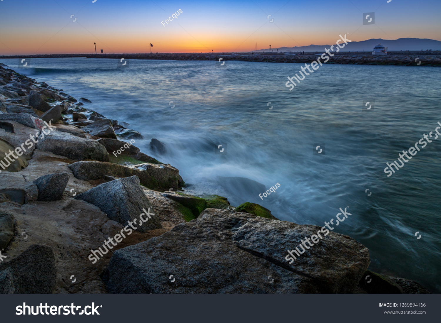 10 Marina del rey south jetty Images, Stock Photos & Vectors | Shutterstock