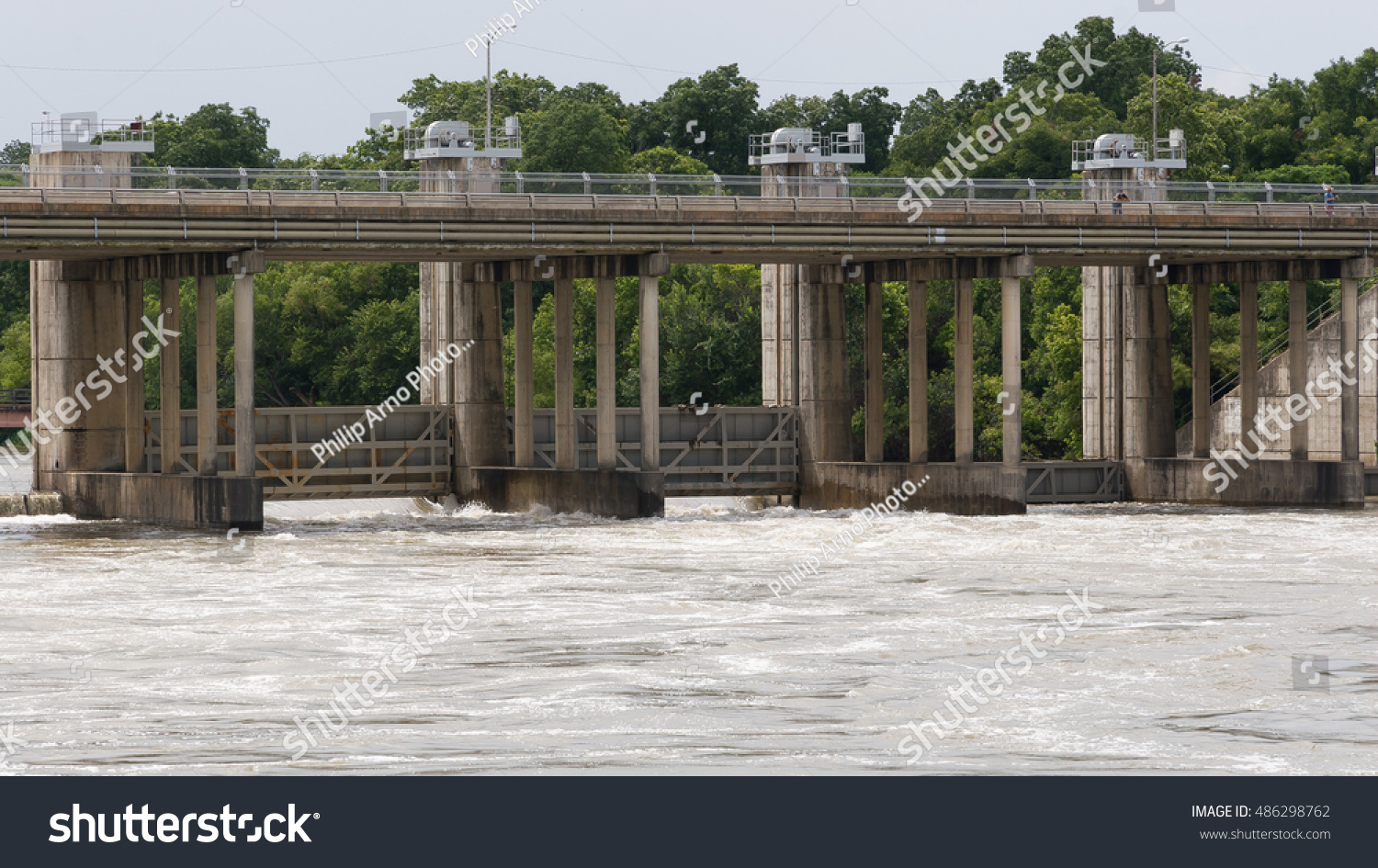 Longhorn Dam Releasing Turbulent Water Showing Stock Photo 486298762 ...