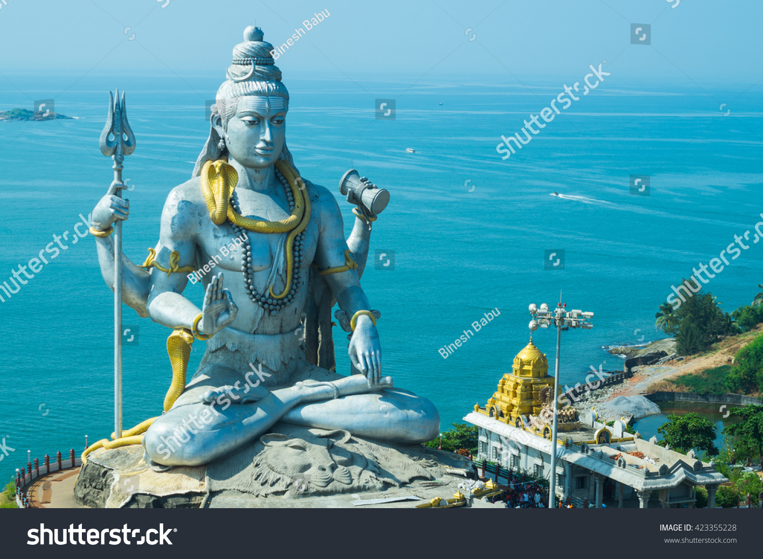 Lord Siva Statue Stock Photo (Edit Now) 423355228