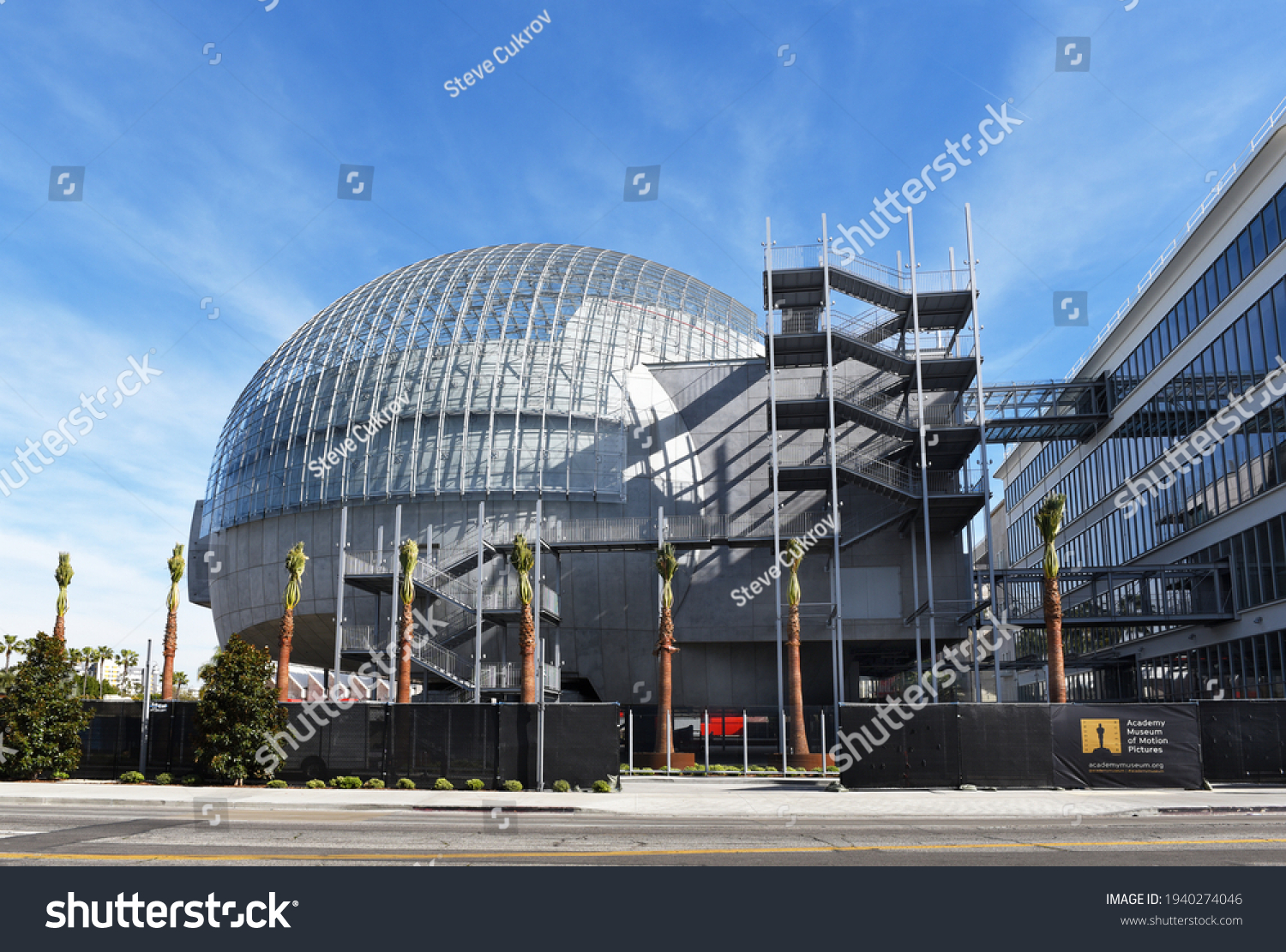 290 Academy Museum Of Motion Pictures Images, Stock Photos & Vectors ...