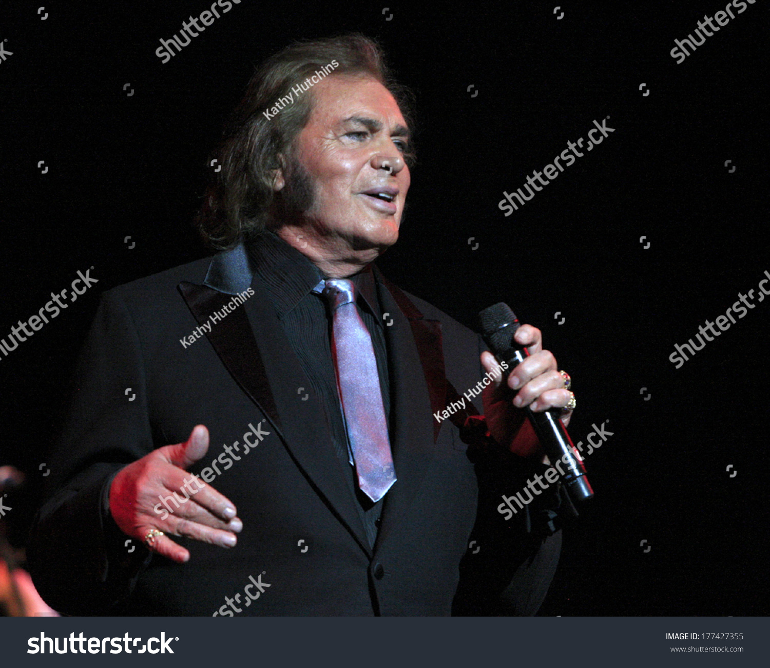 42 Engelbert humperdinck Images, Stock Photos & Vectors | Shutterstock