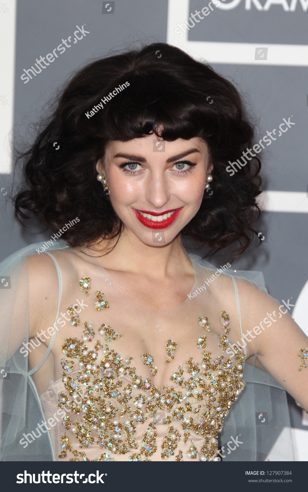 Los Angeles - Feb 10: Kimbra Arrives At The 55th Annual Grammy Awards ...