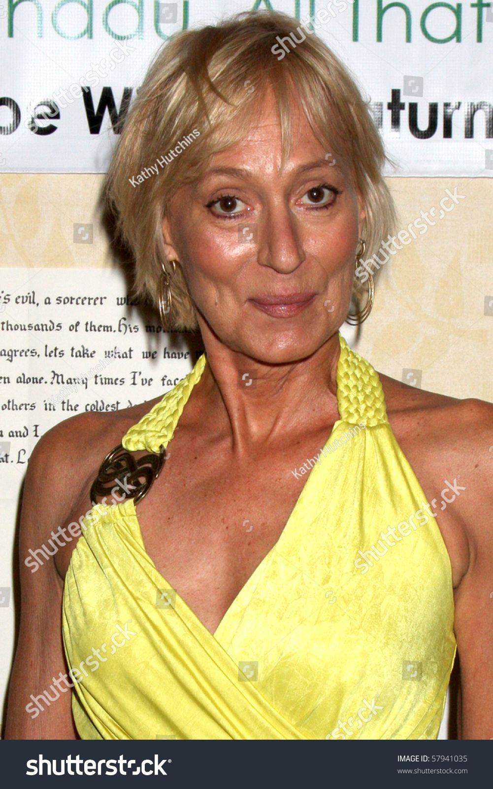 Giuliana De Sio (born 1957) Giuliana De Sio (born 1957)