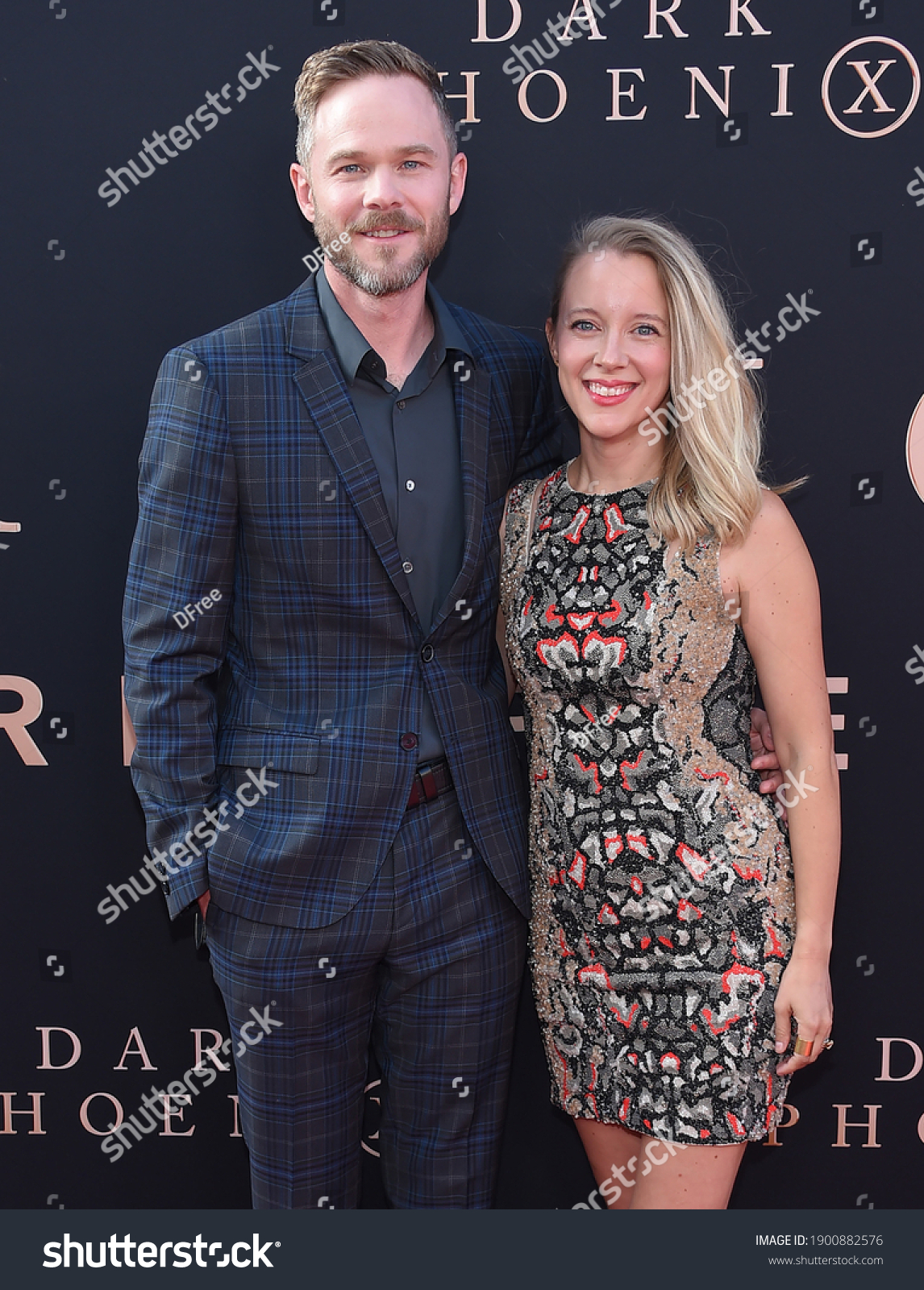8 Shawn ashmore dana wasdin Images, Stock Photos & Vectors | Shutterstock