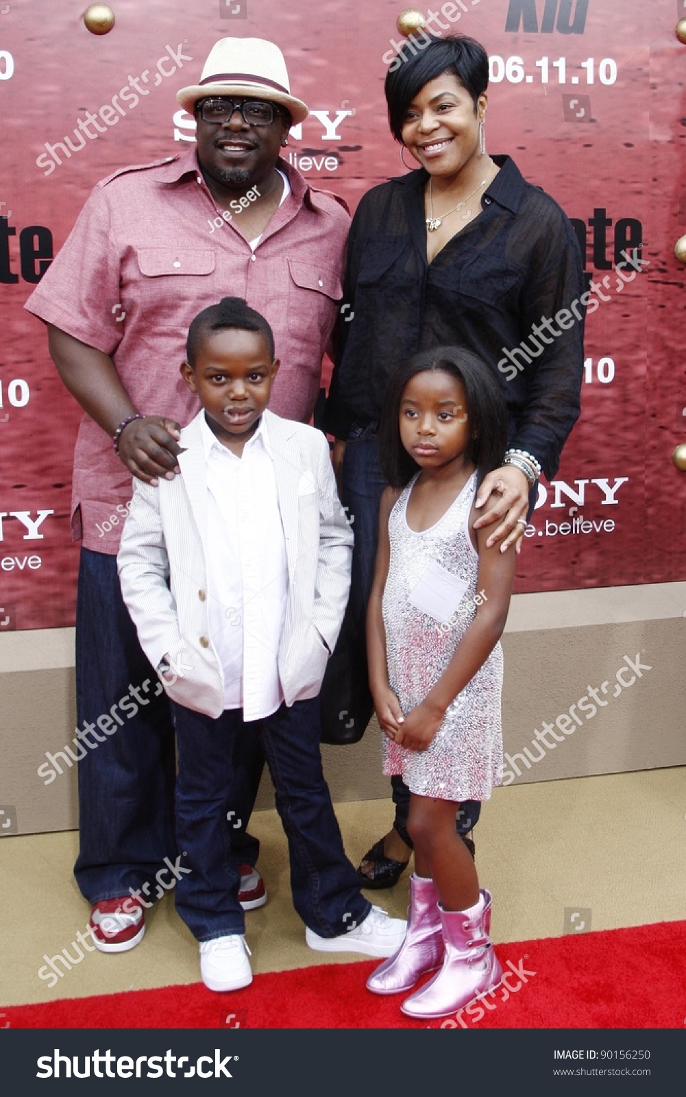 Los Angeles - June 7: Cedric The Entertainer, His Wife And Children At ...