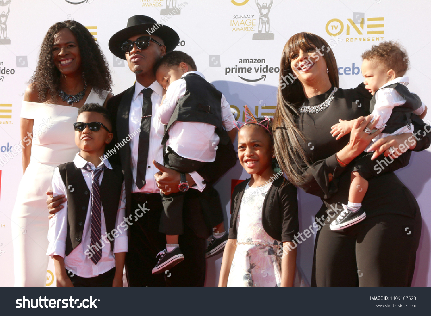 Los Angeles Mar 30 Neyo Family の写真素材 今すぐ編集