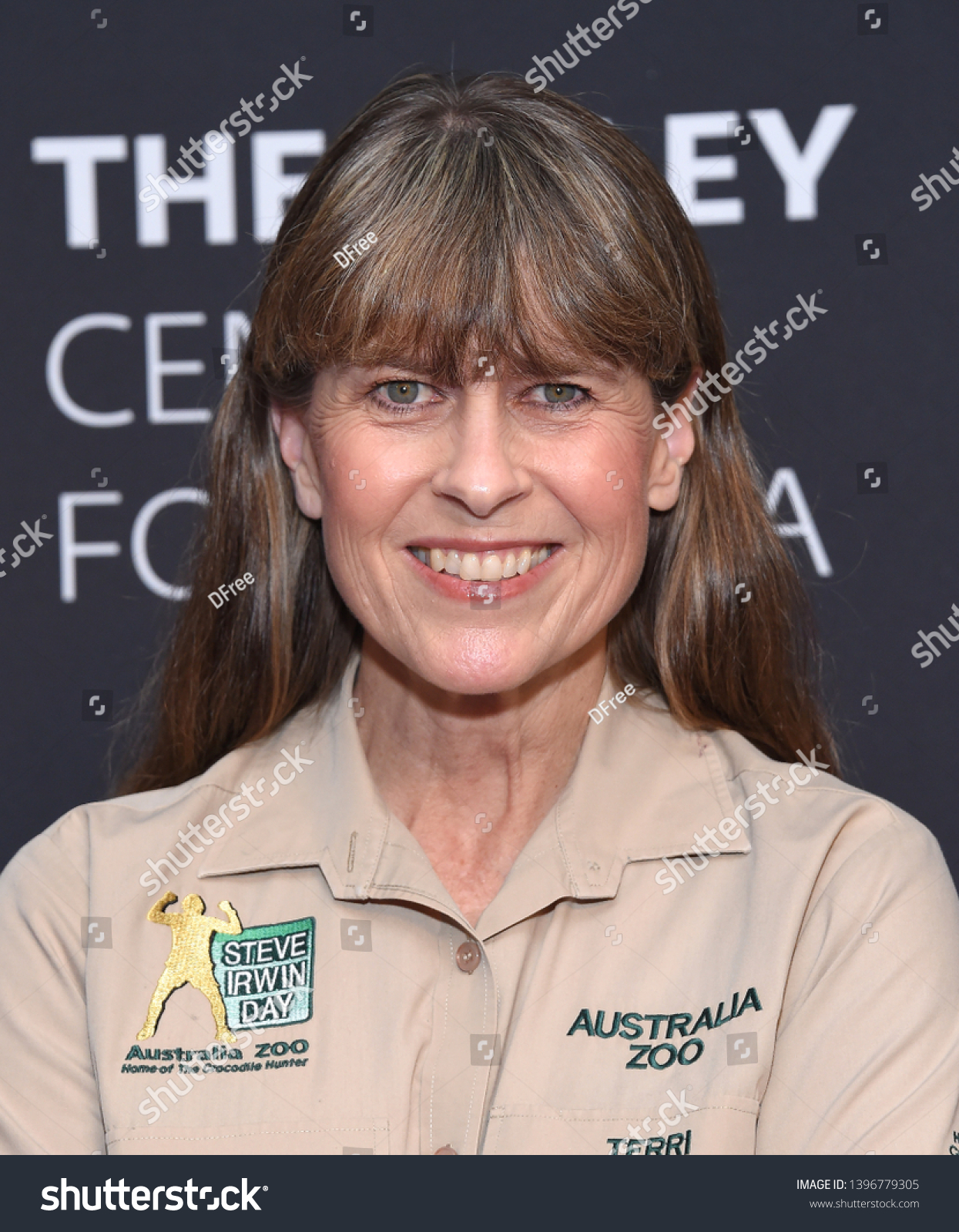 118 Terri irwin Images, Stock Photos & Vectors | Shutterstock