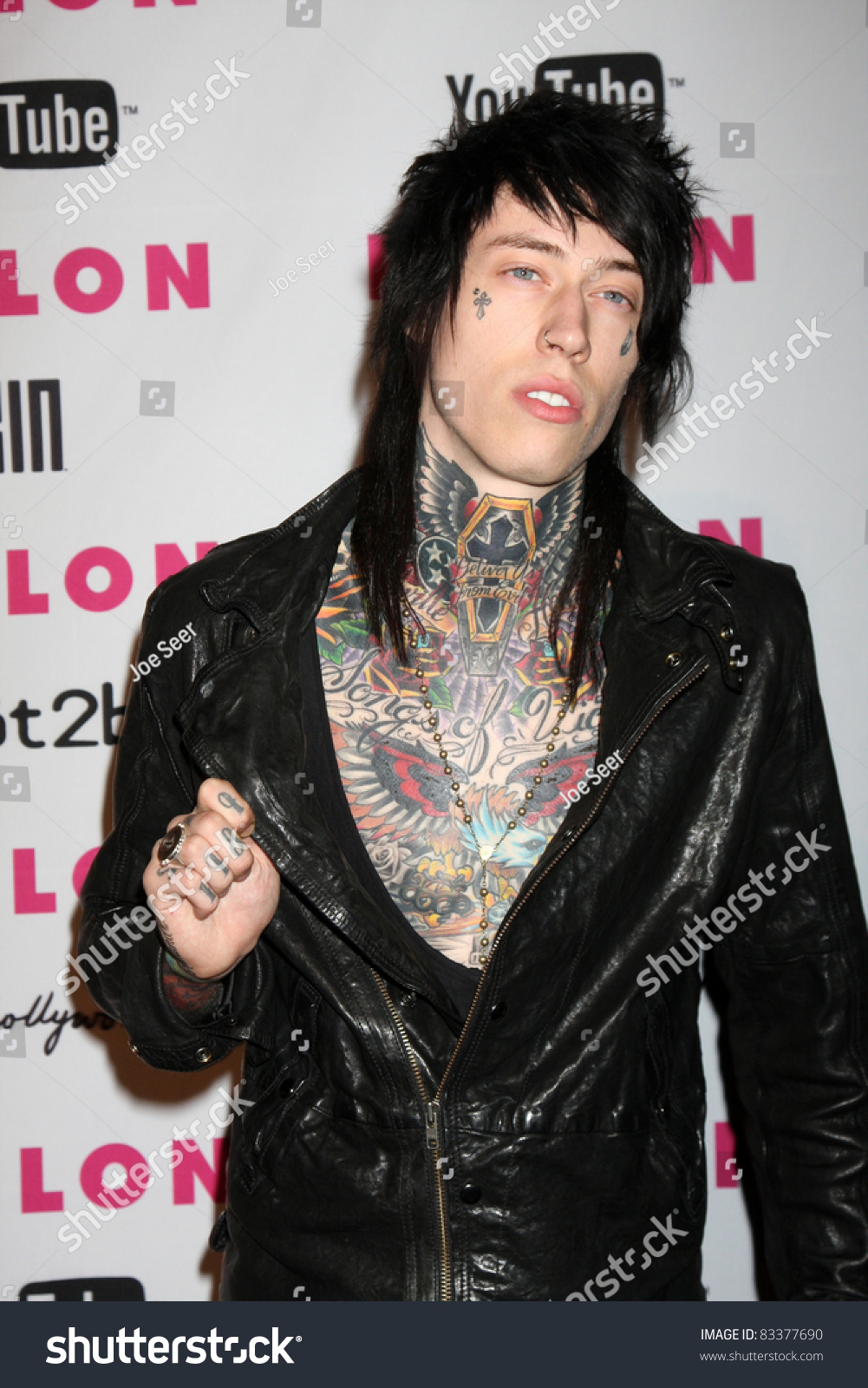 55 imágenes de Trace cyrus - Imágenes, fotos y vectores de stock