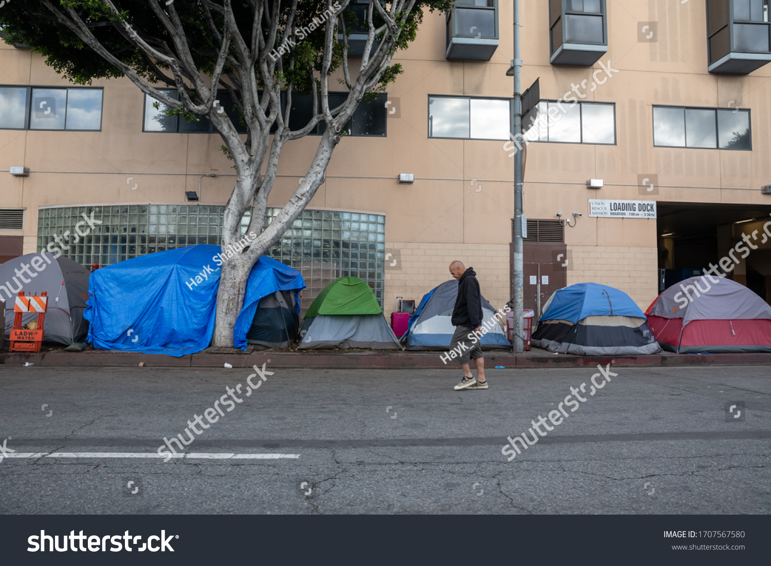 Los Angeles Usa 03 Homeless People Stock Photo Edit Now