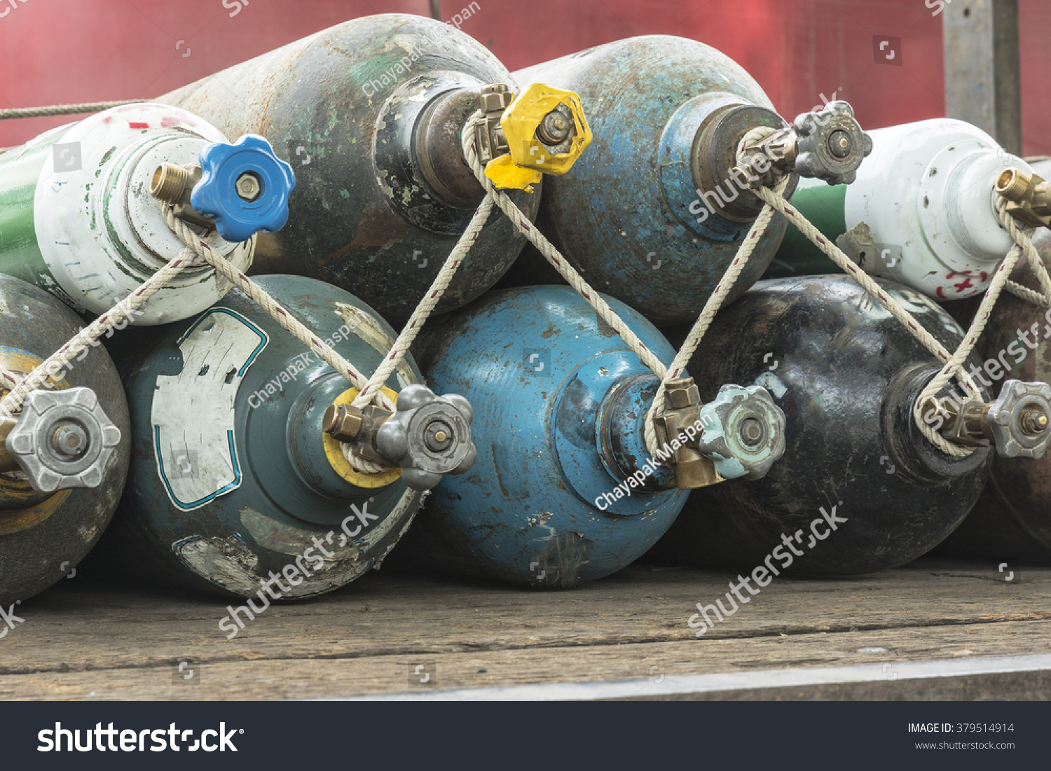 Lpg High Pressure Cascade System Using Stock Photo 379514914 | Shutterstock