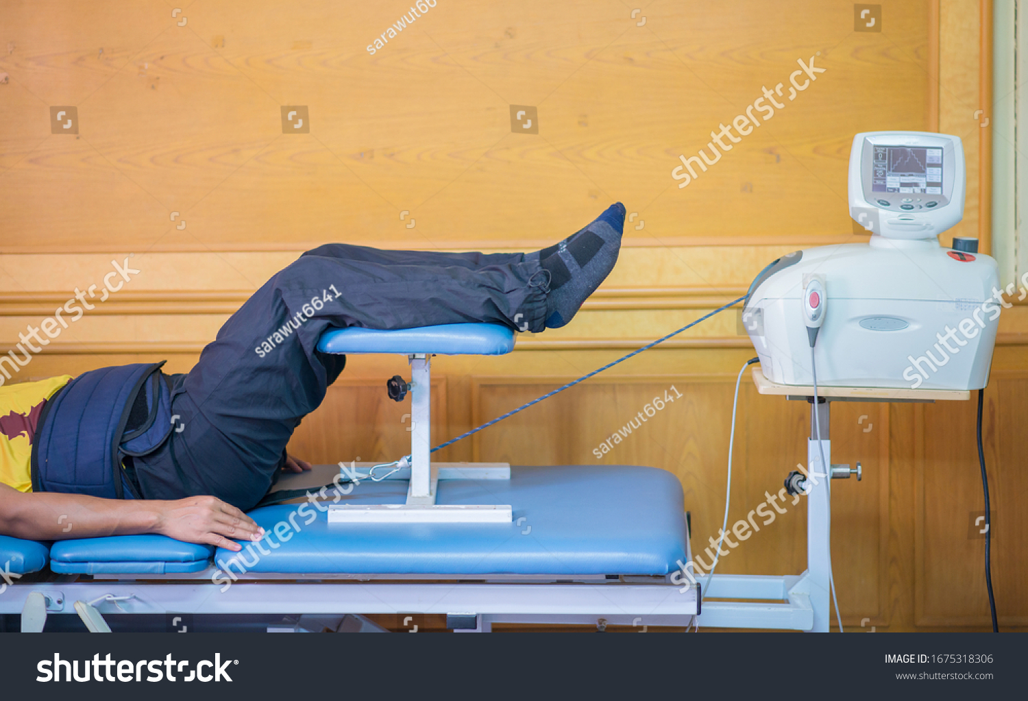 lumbar-traction-medical-lumbar-traction-equipment-stock-photo