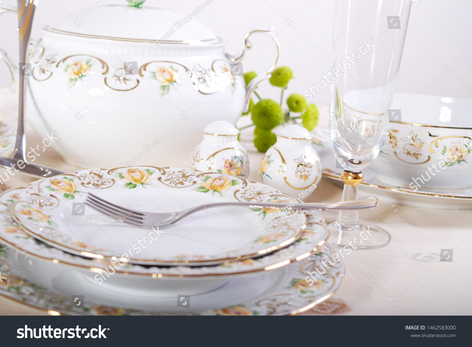 fancy tableware