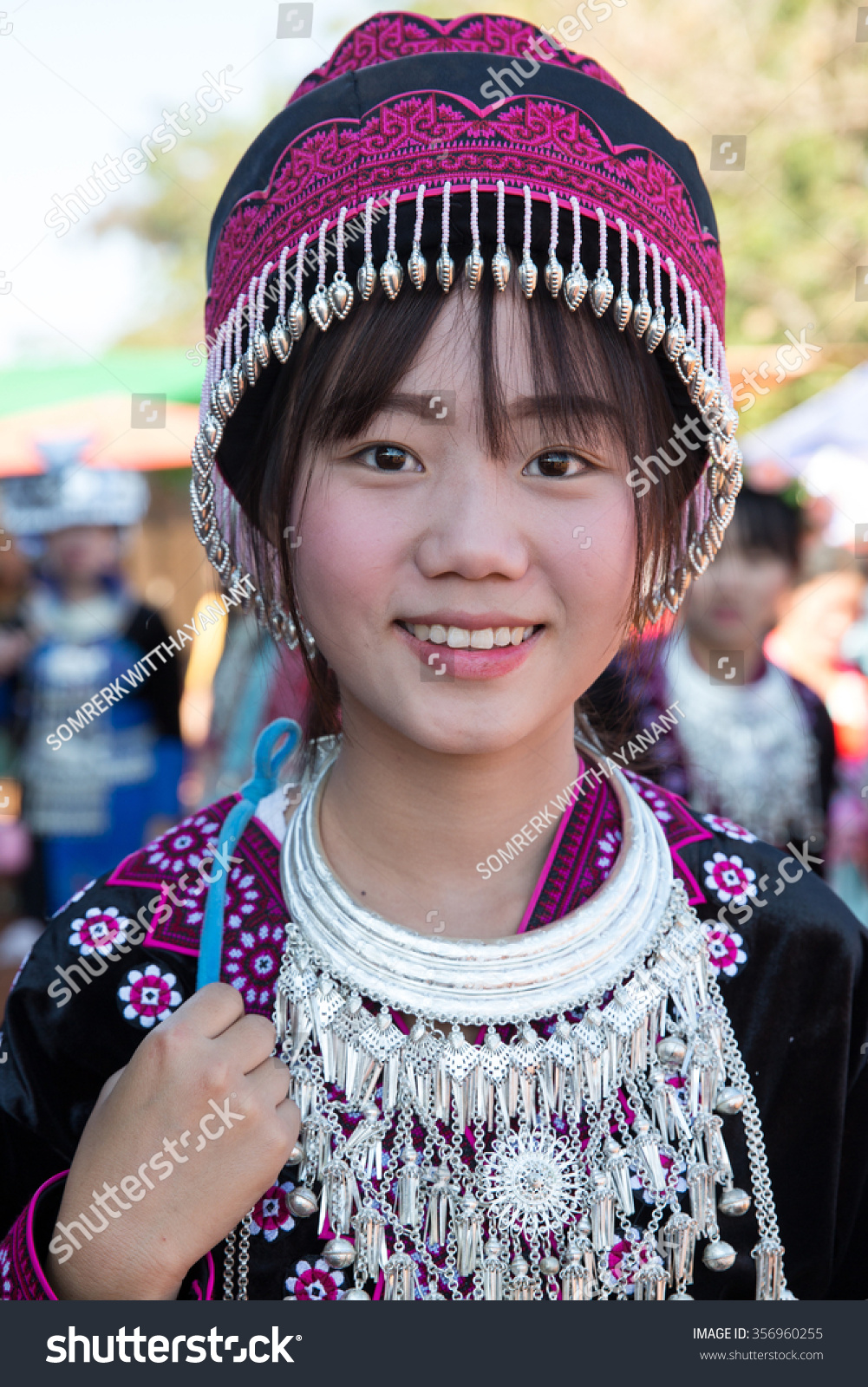 Mae Sot Thailand January1 Girl Hmong Stock Photo 356960255 - Shutterstock