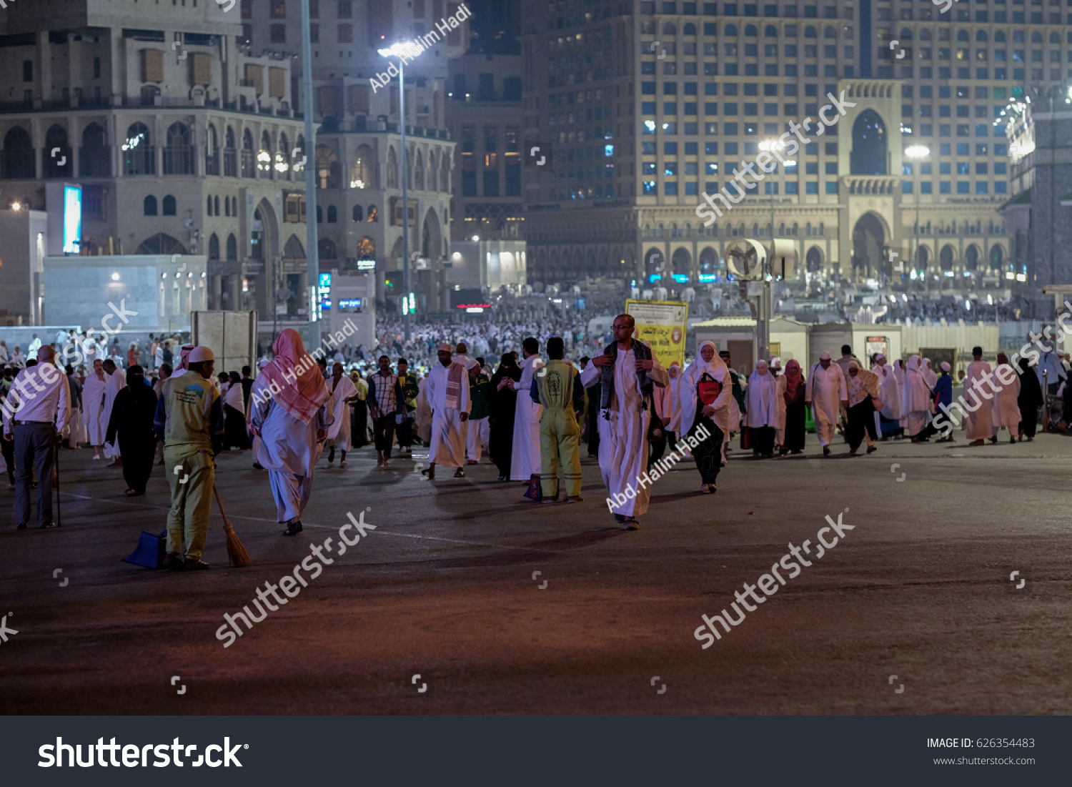 arabia gay makkah saudi Ass bubble butt plump