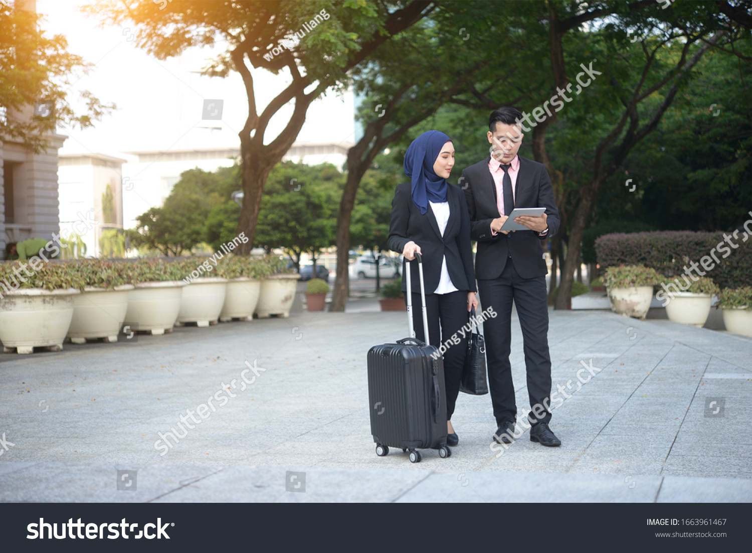 luggage in malay