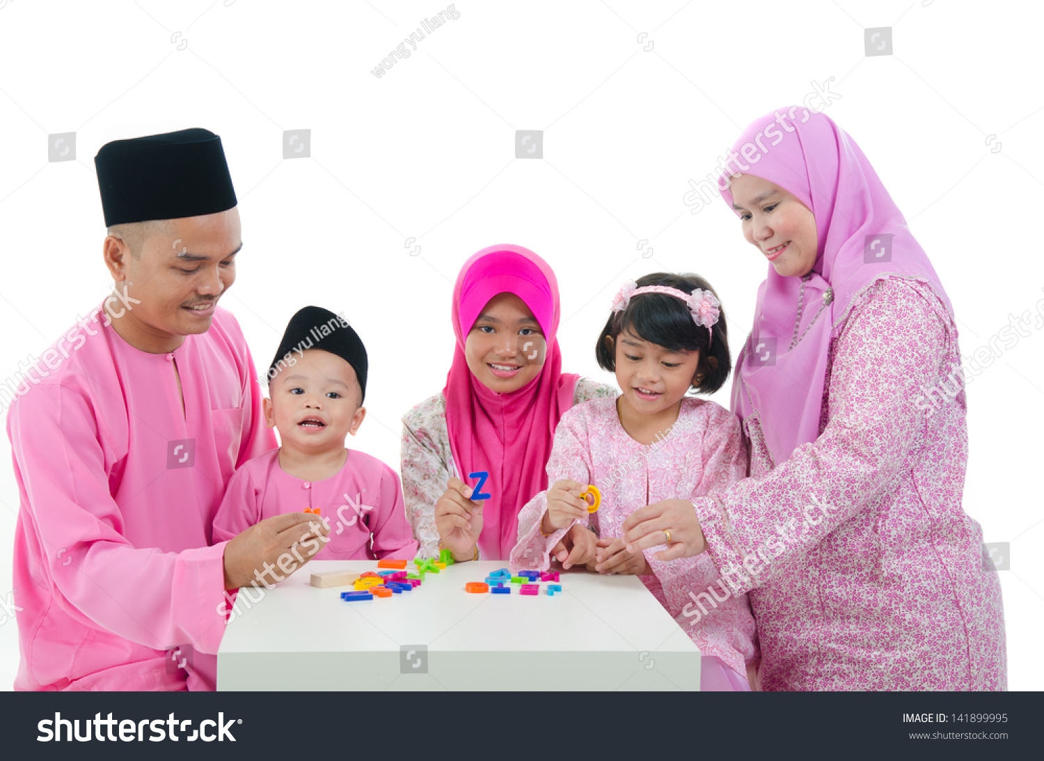 Malay Indonesian Family During Hari Raya Stock Photo Edit Now 141899995