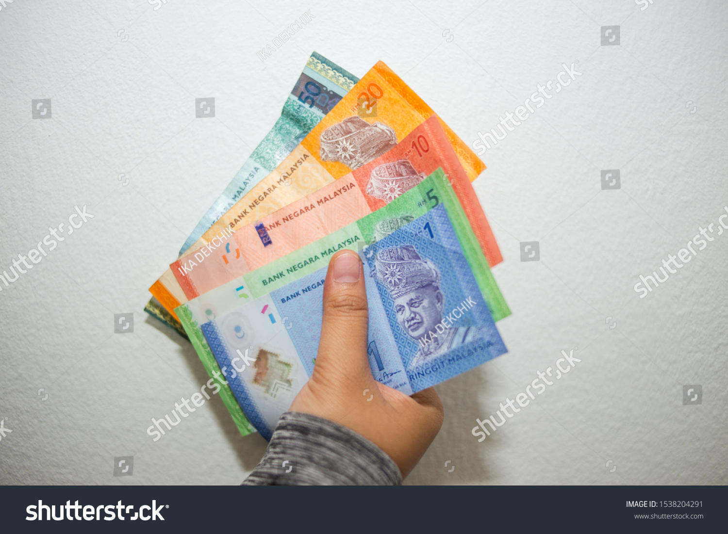 Malaysia Currency Myr Hand Holding Ringgit Stock Photo 1538204291