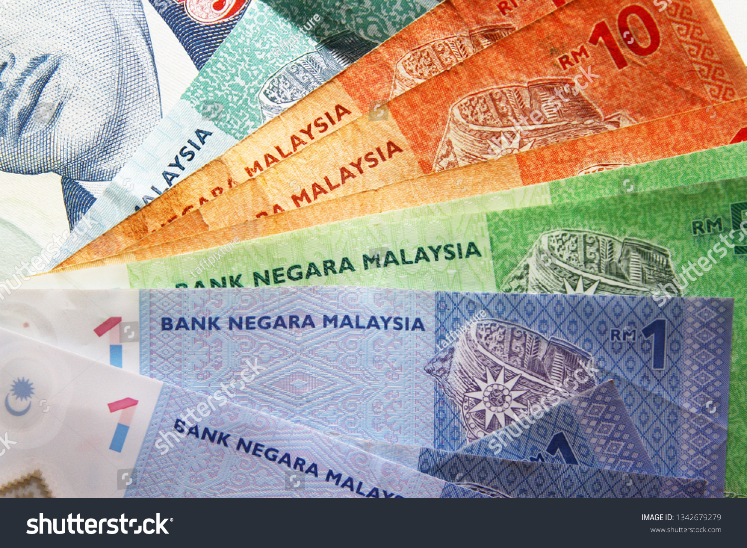 Malaysia Ringgit Singapore Dollar Banknote Stock Photo Edit Now 1342679279