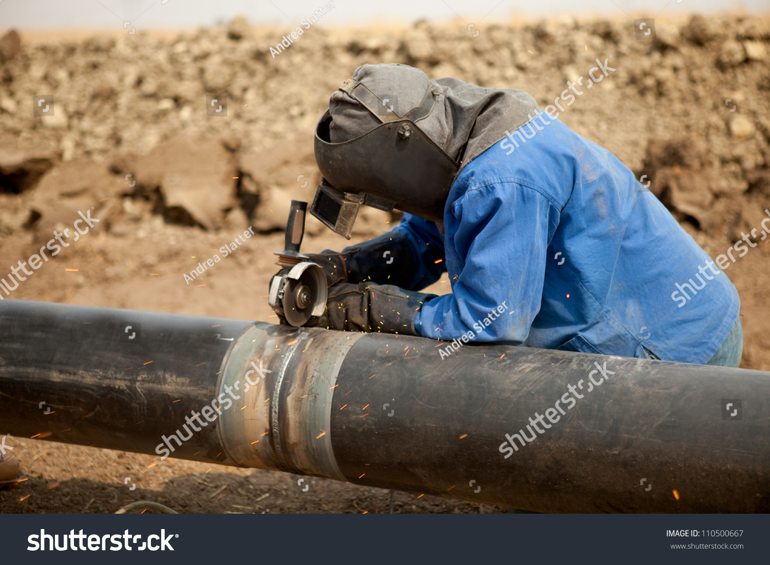 Male Welder Worker Wearing Protective Clothing Stock Photo 110500667 ...