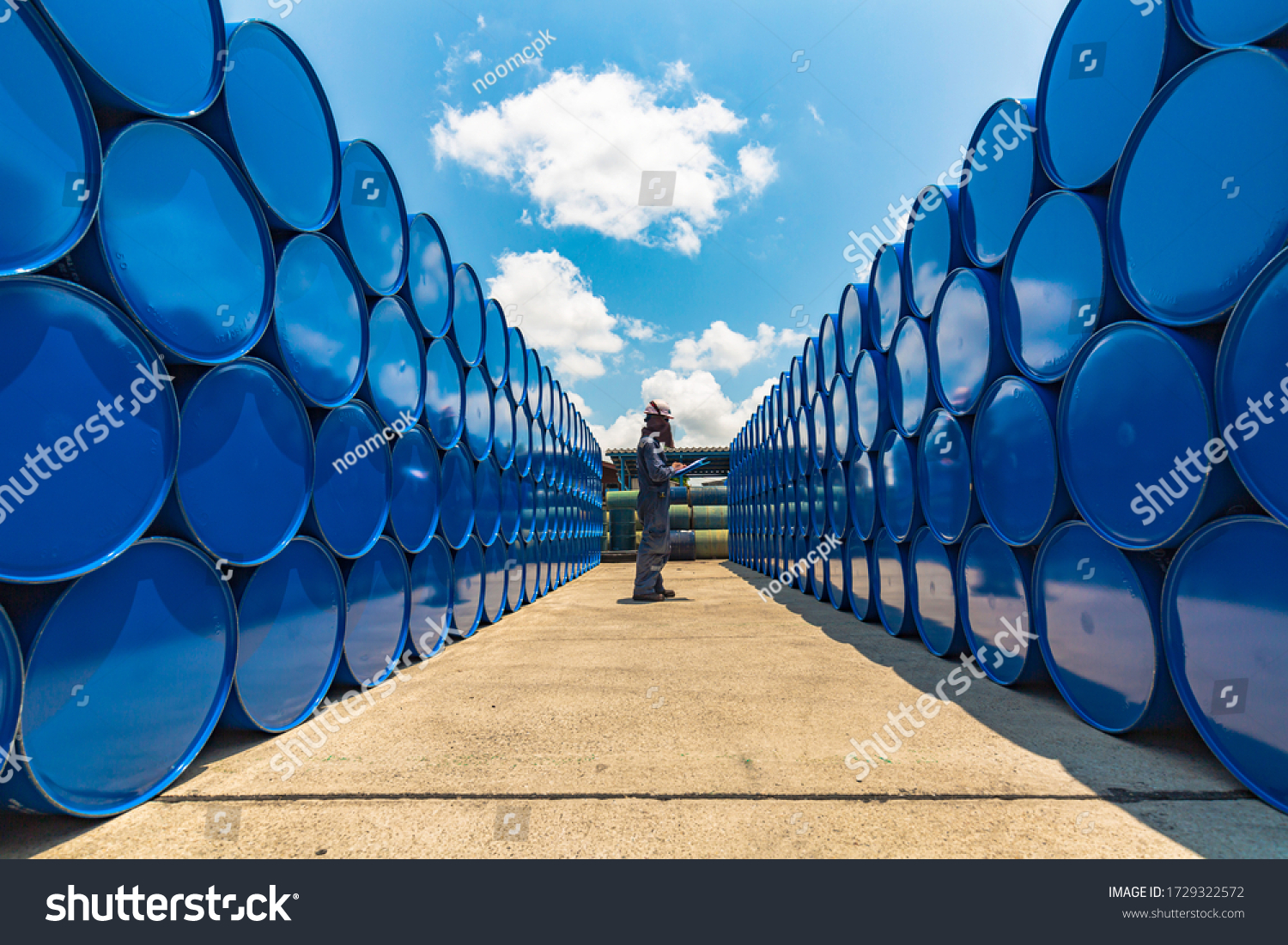 137236 Oil Barrels Images Stock Photos And Vectors Shutterstock