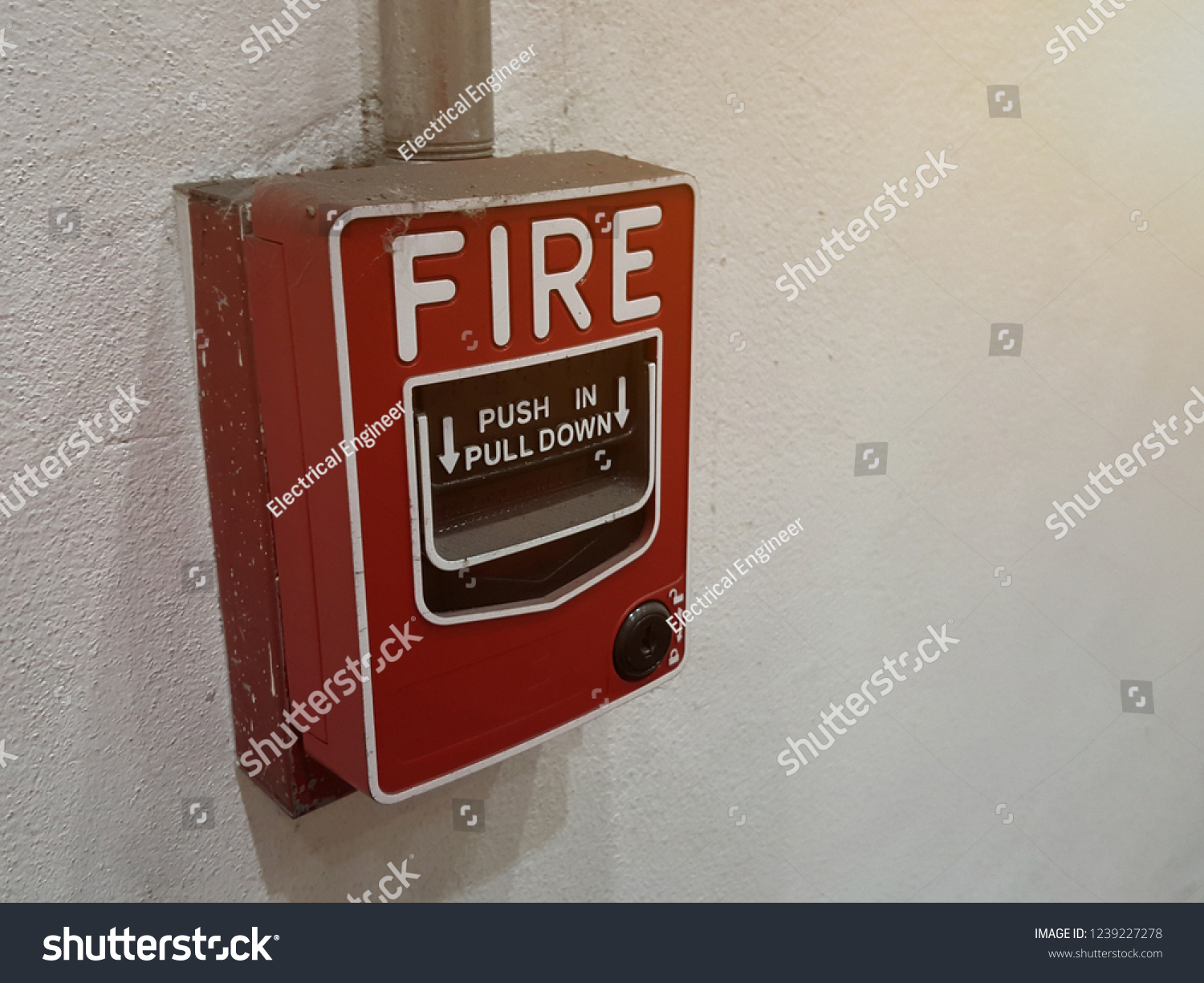 Manual Fire Alarm Station Stock Photo 1239227278 | Shutterstock