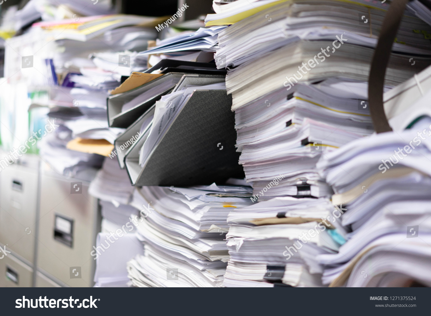 1,326 Messy file cabinet Images, Stock Photos & Vectors | Shutterstock