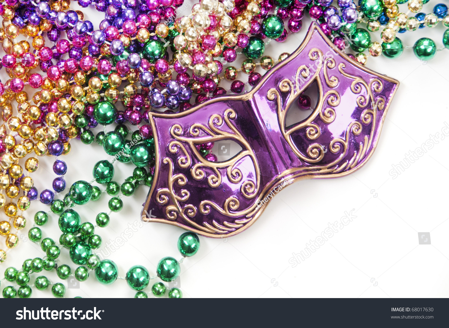 mardi gras mask and beads pictures