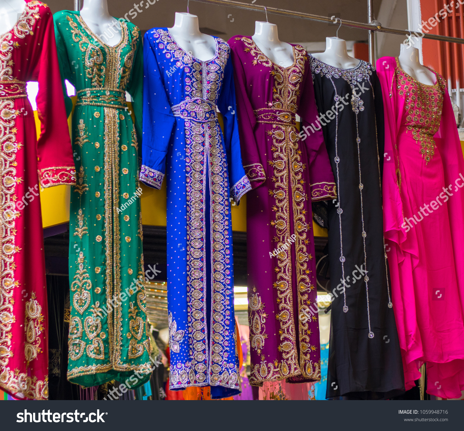 Super Marokkaanse Jurken Arabic Marocan Dresses Stock Photo (Edit Now NB-99