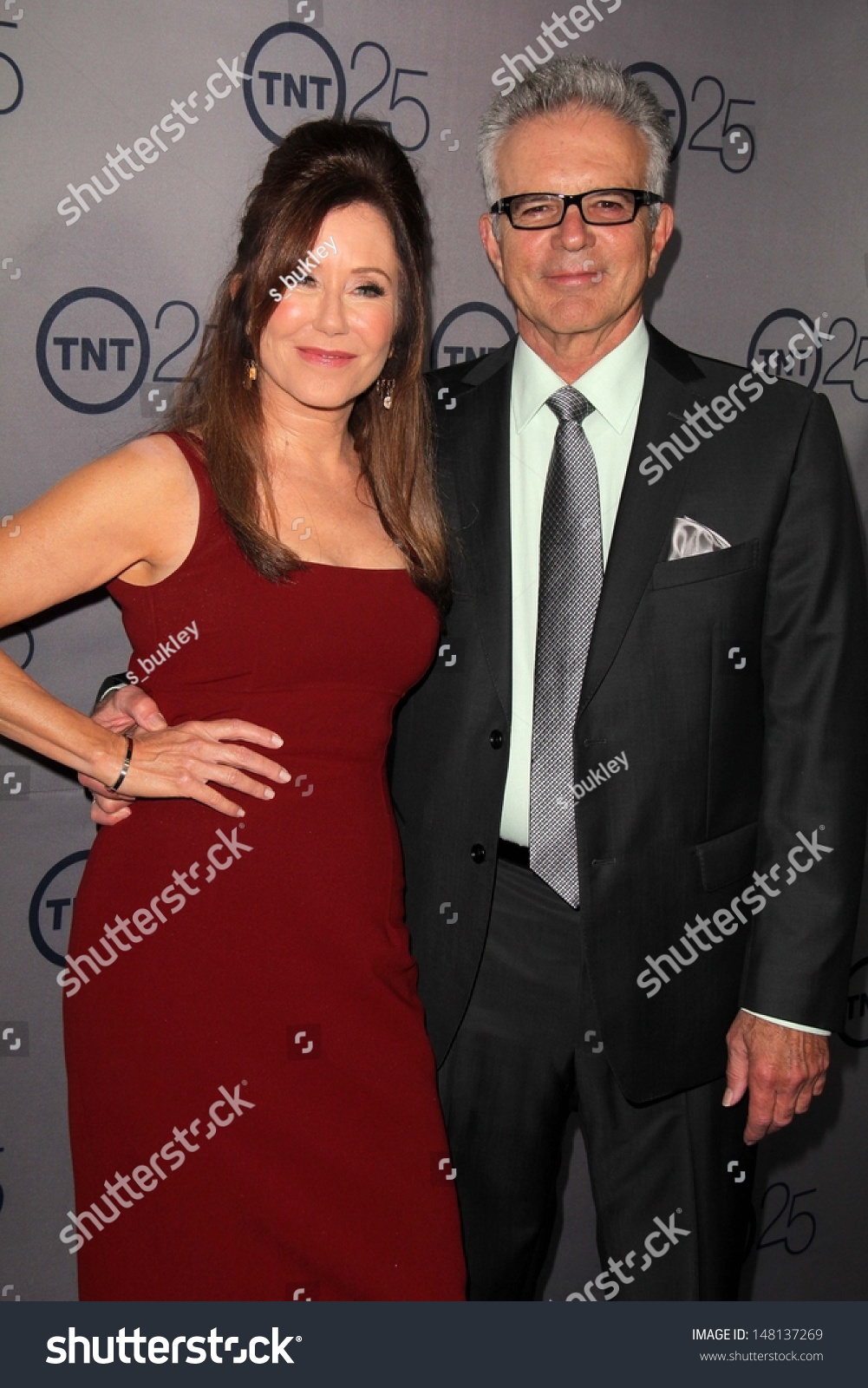 Mary Mcdonnell And Tony Denison At The Tnt 25th Anniversary Party ...