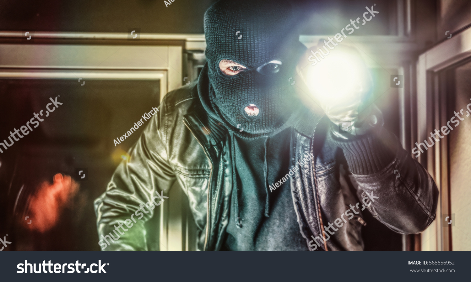 32,548 Masked Burglar Images, Stock Photos & Vectors | Shutterstock