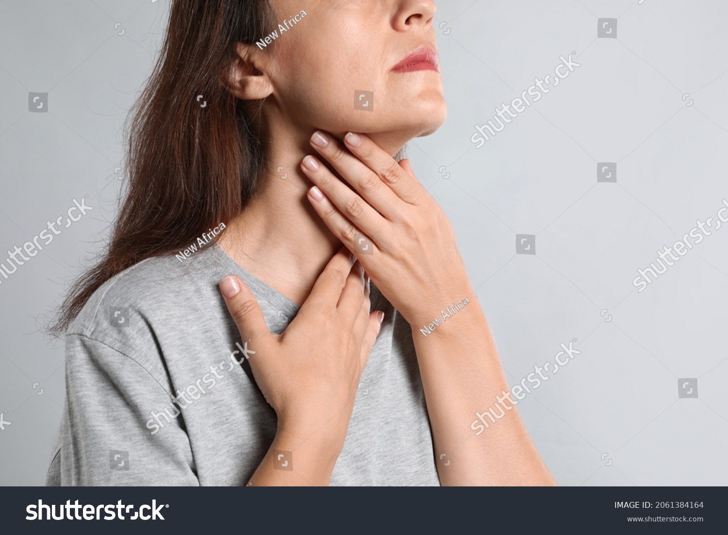 Woman Tonsils G Rseli Stok Foto Raflar Ve Vekt Rler Shutterstock