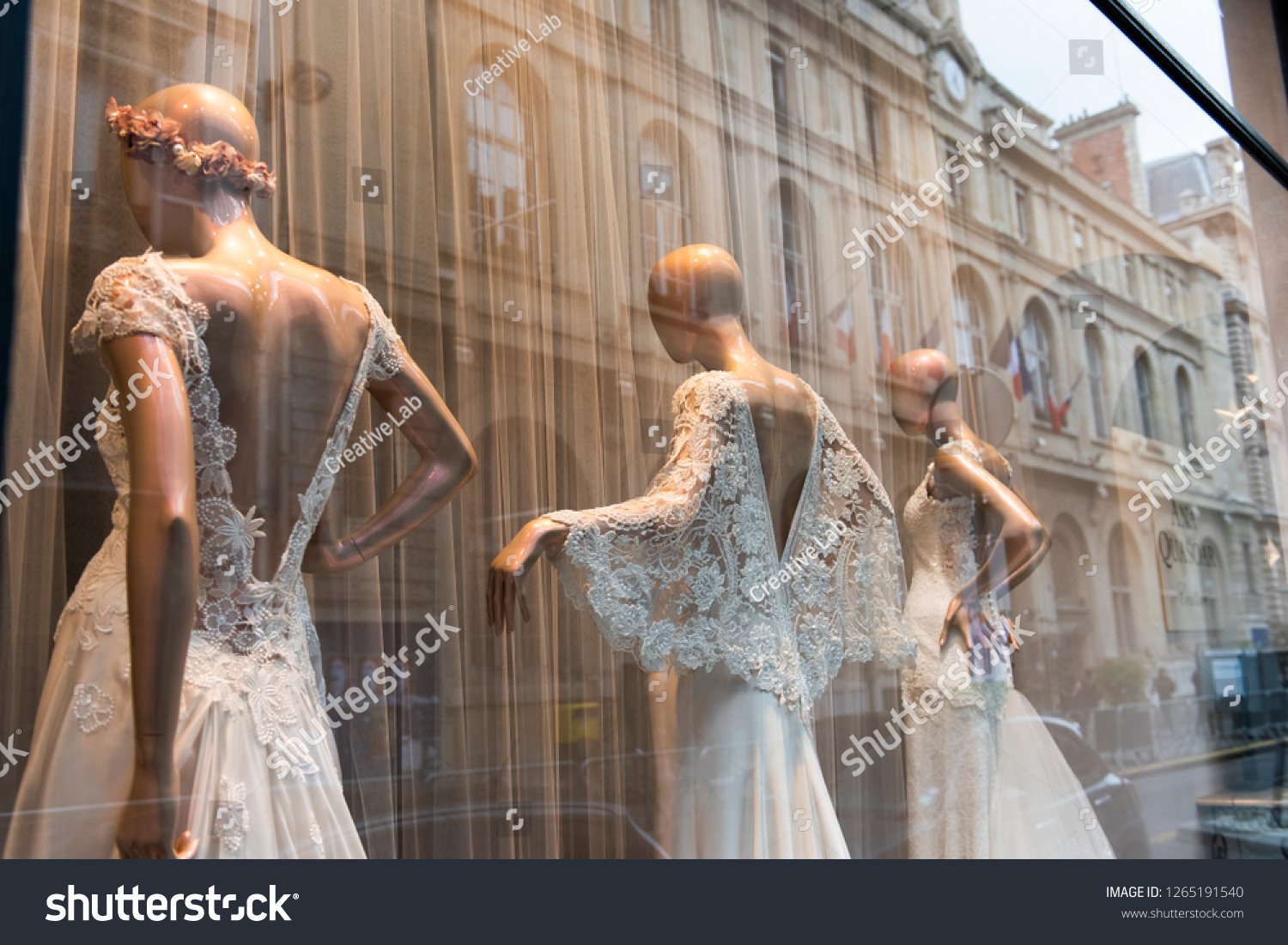 May 6 2017 Paris France Wedding Stock Photo Edit Now 1265191540