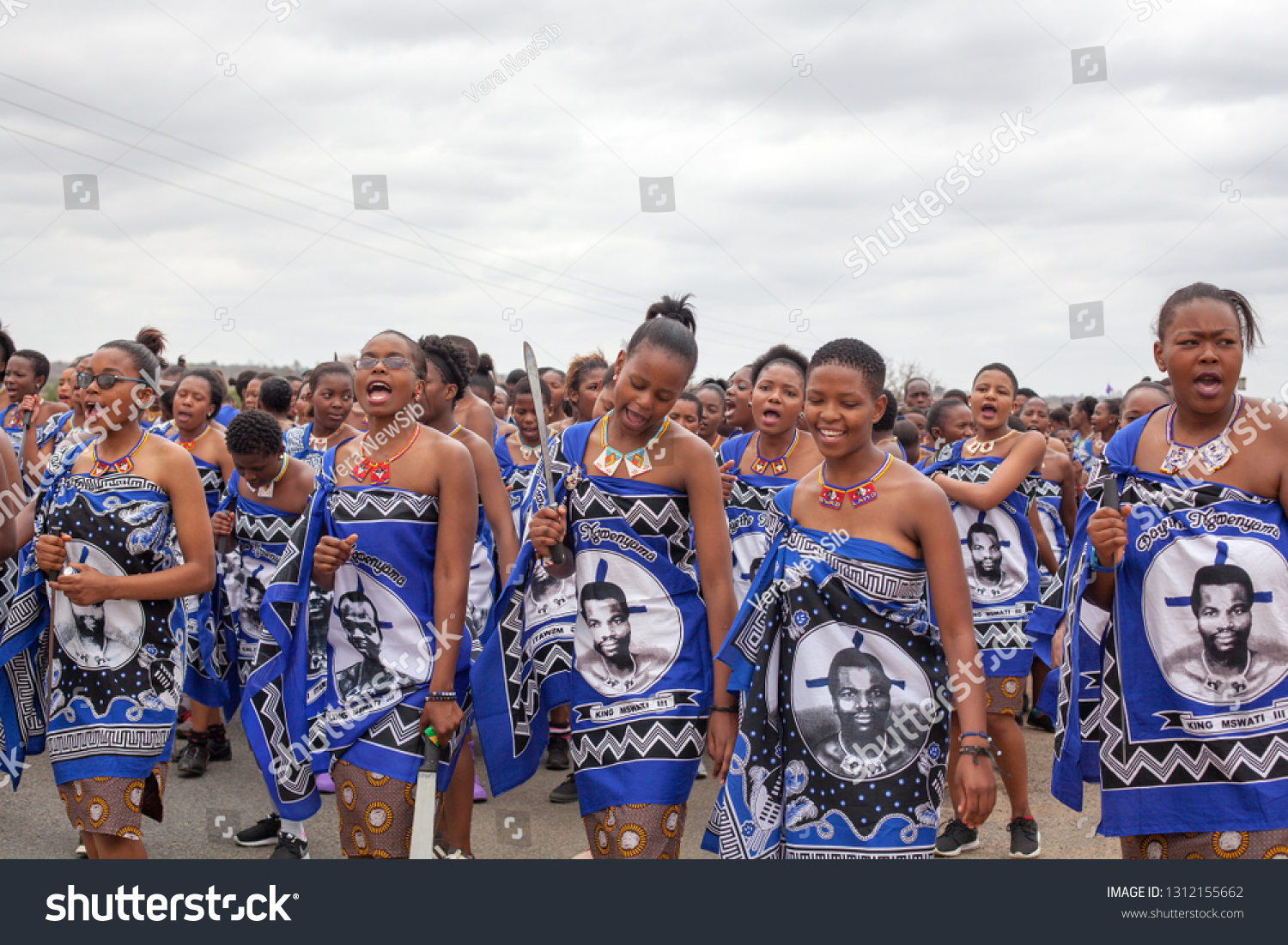 king mswati traditional attire