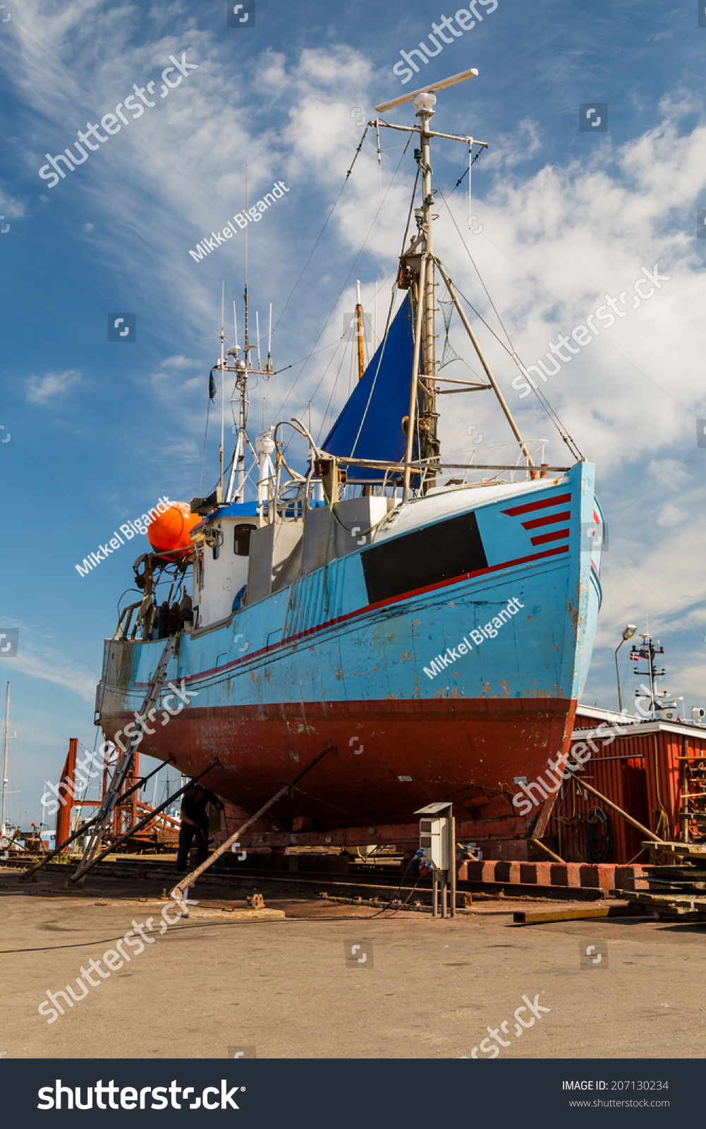 Mediumsized Fishing Boat Standing Drydock Repairs Stock Photo 207130234 ...