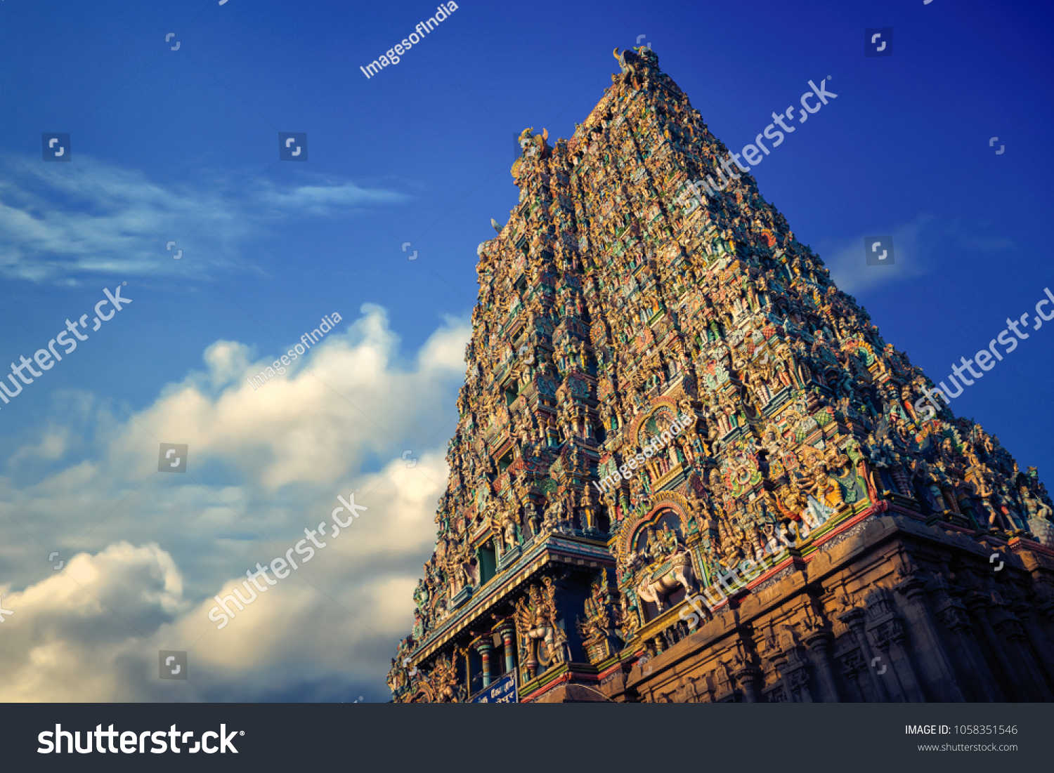 297 Meenakshi Sundareswarar Temple Stock Photos, Images & Photography ...