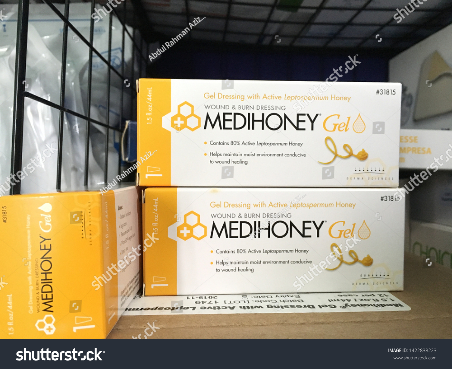 Medihoney Im Genes Fotos De Stock Y Vectores Shutterstock