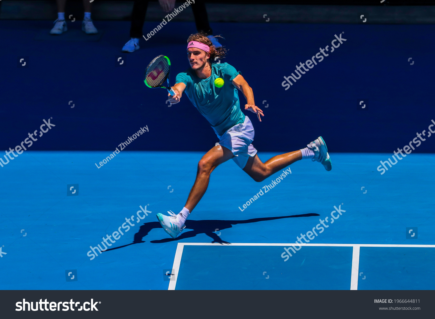 tsitsipas agent