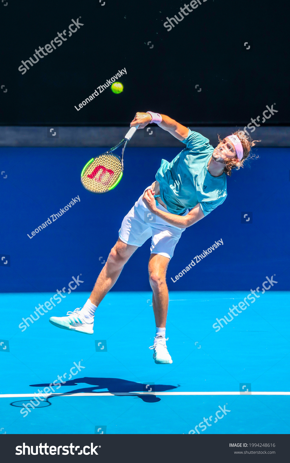 tsitsipas agent