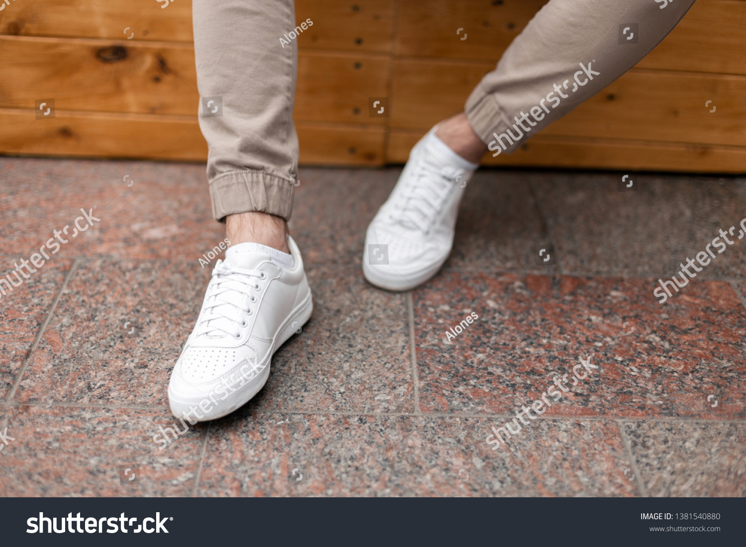 trendy casual sneakers