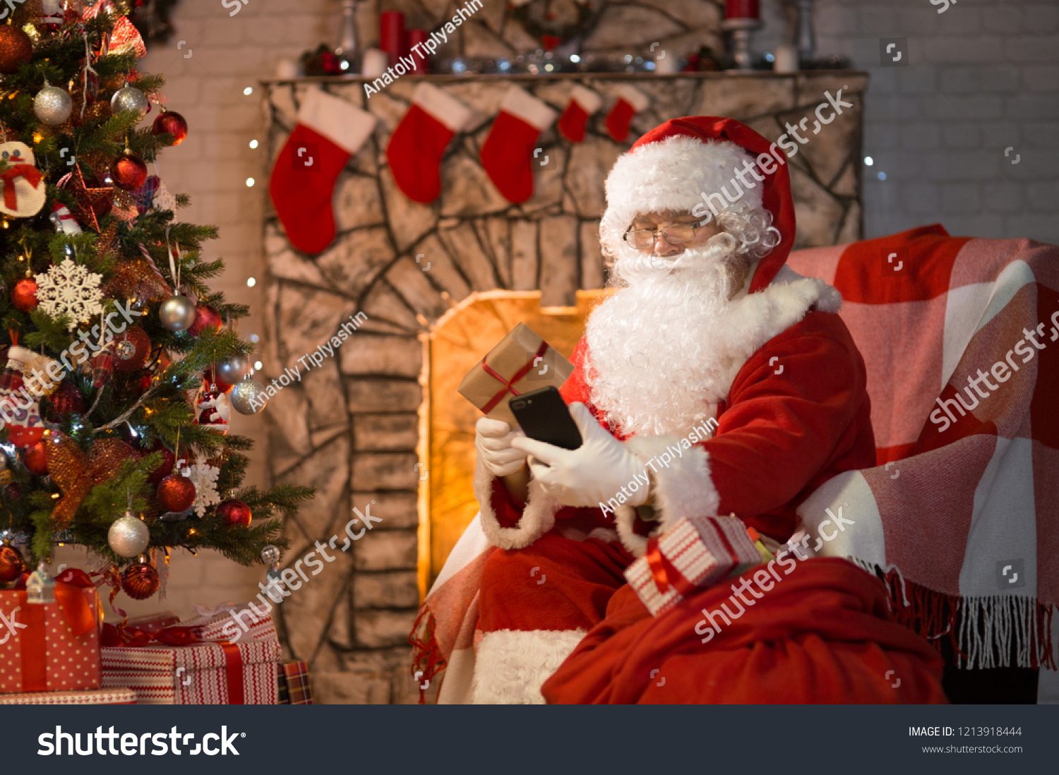 santa claus at home