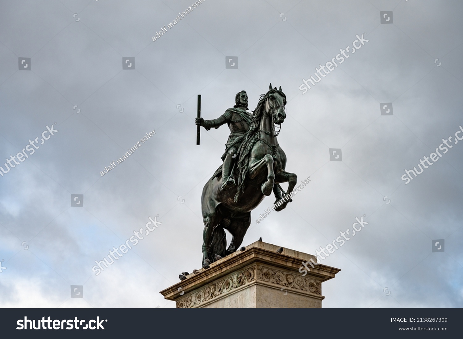 102 Philip knight Images, Stock Photos & Vectors | Shutterstock