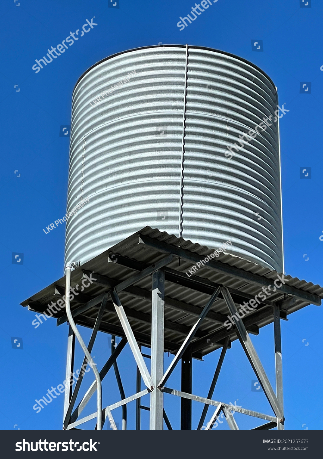 32,997 Tank stand Images, Stock Photos & Vectors | Shutterstock