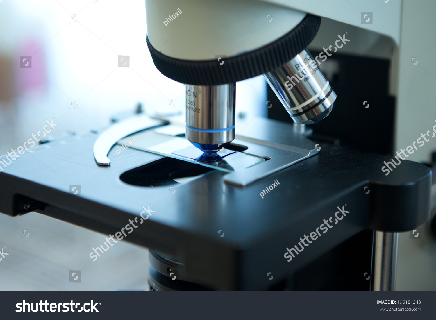 Microscope Stock Photo 196181348 | Shutterstock