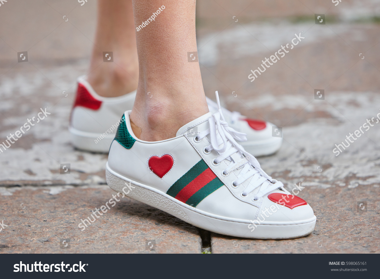 gucci shoes with red heart