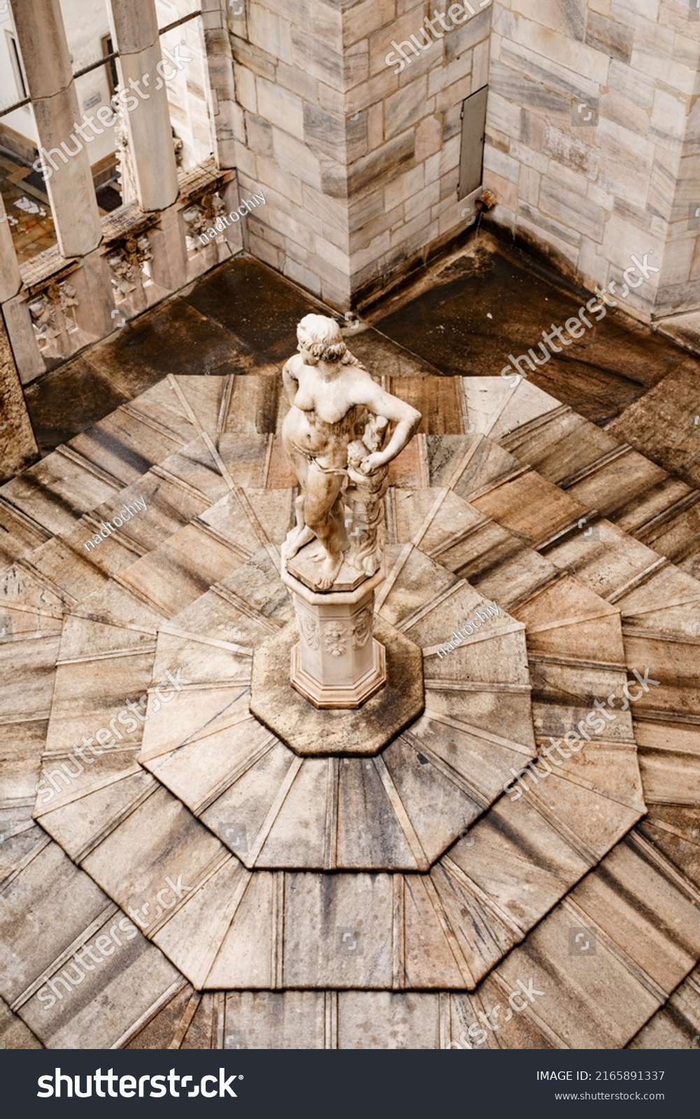 Milan Italy Statue Naked Woman Stock Photo Shutterstock