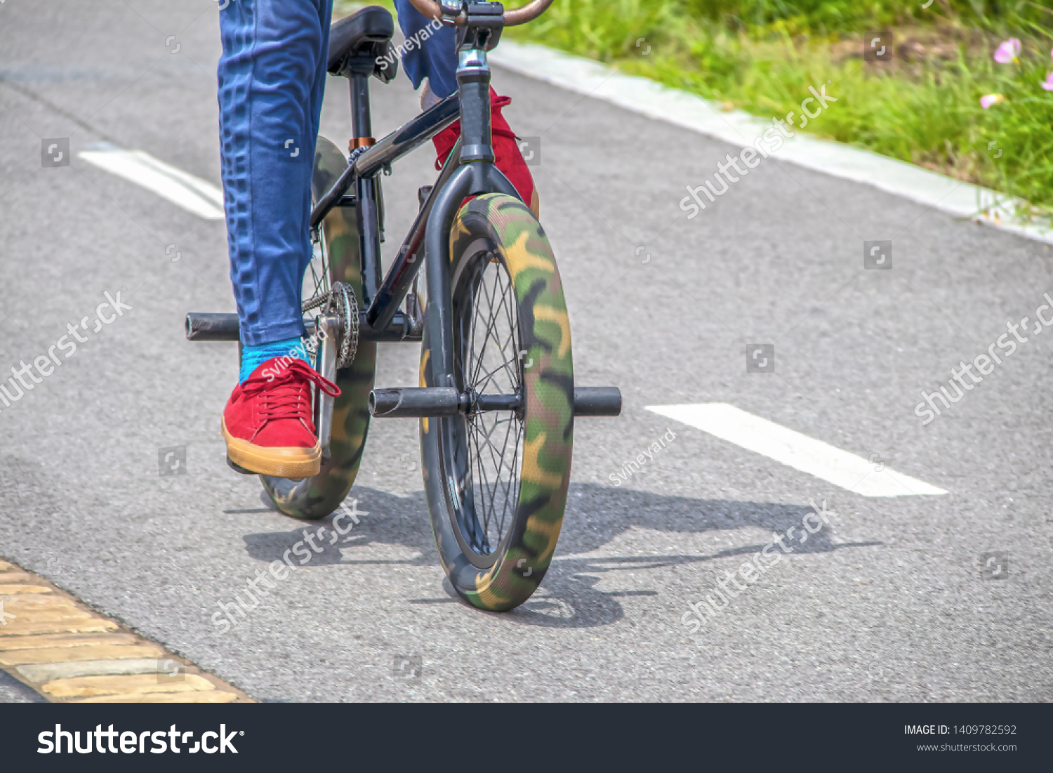 stunt bike pegs