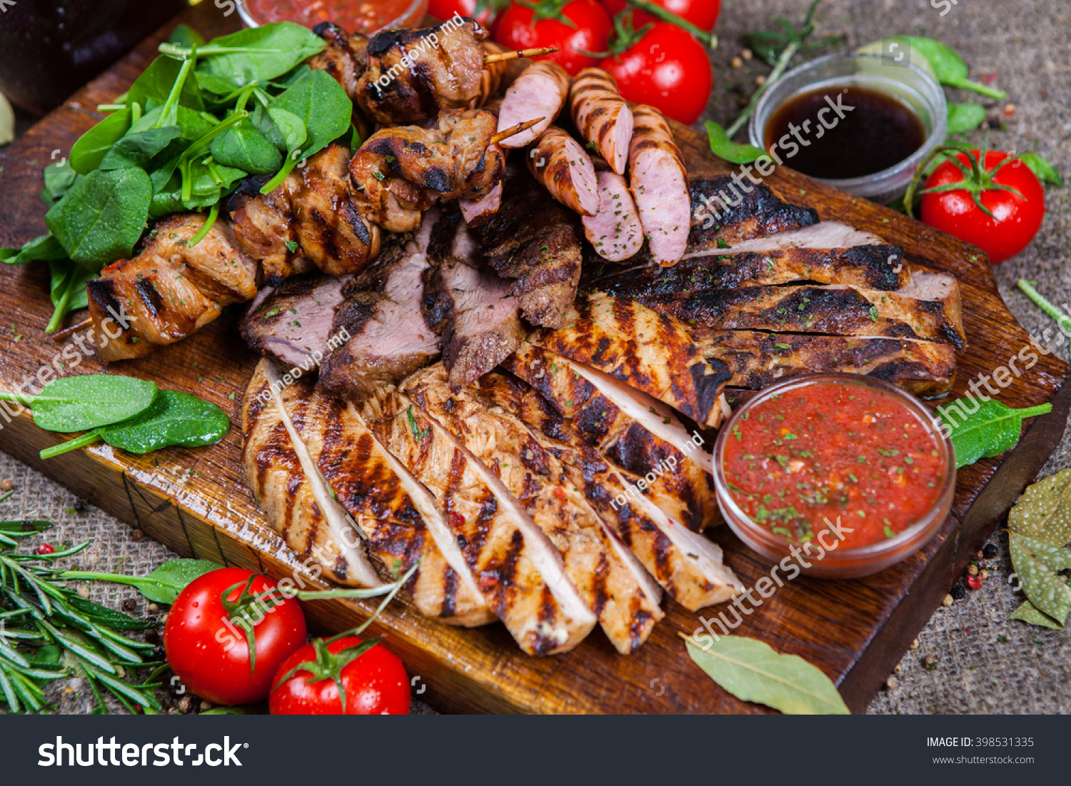 Mixed Grilled Meat Platter Assorted Delicious Stock Photo 398531335 ...
