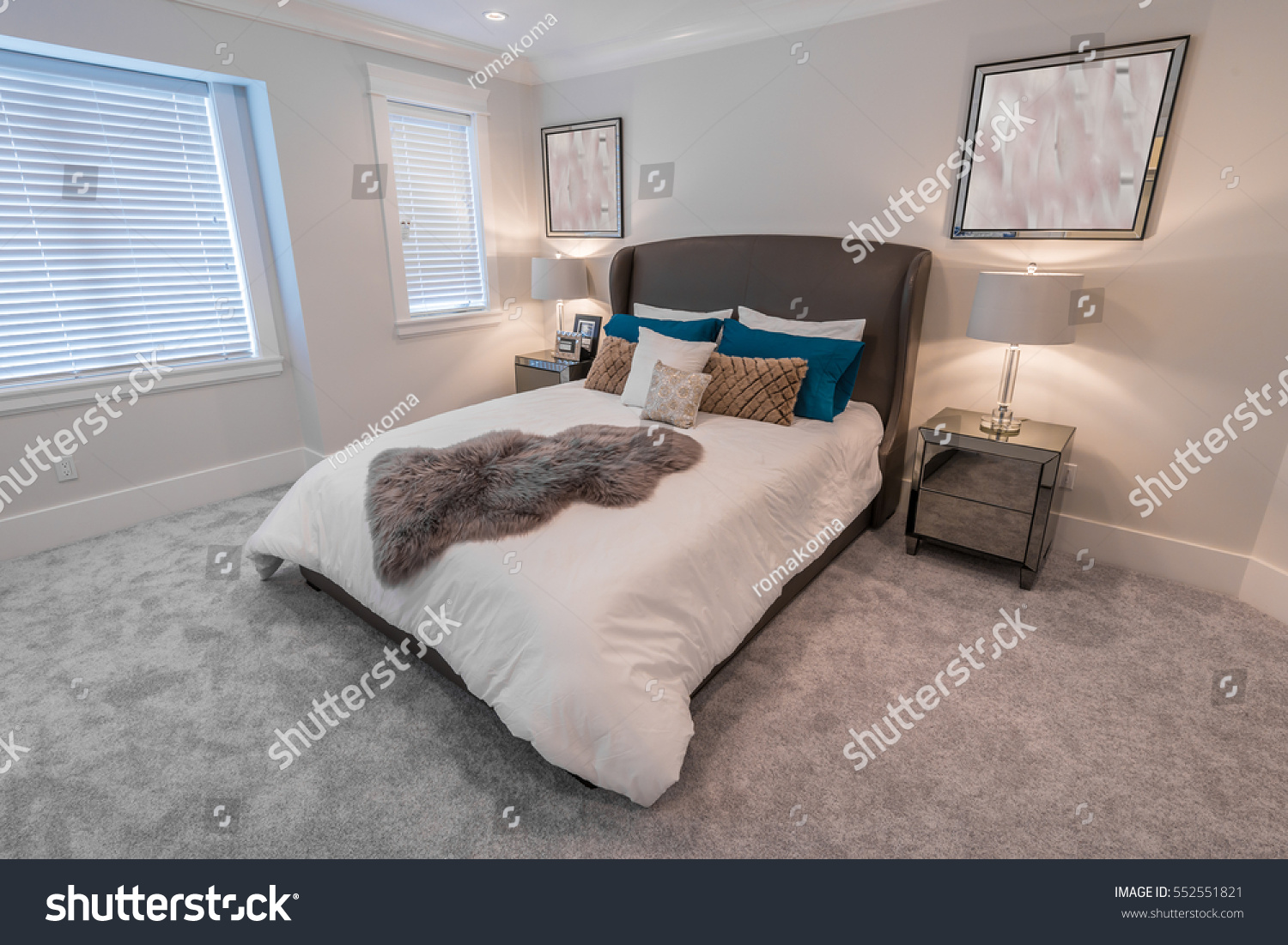 Modern Comfortable Elegant Luxury Master Bedroom Stock Photo Edit Now 552551821